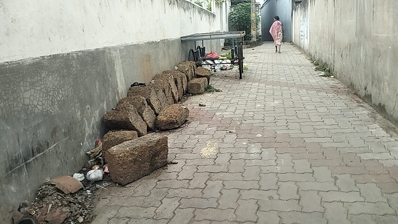 ସାହି ରାସ୍ତା ଜବର ଦଖଲ, ବାସିନ୍ଦା ହନ୍ତସନ୍ତ