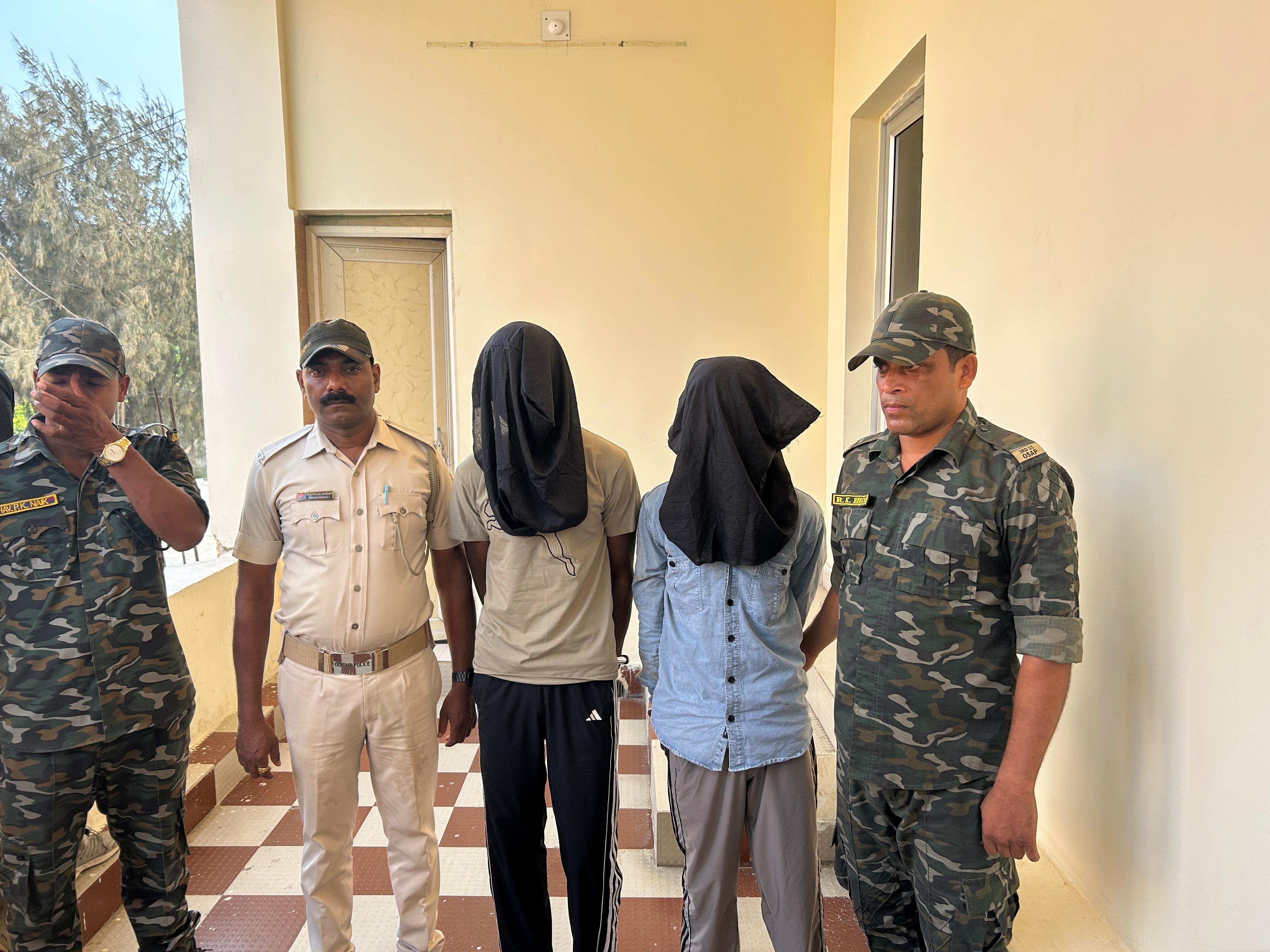 ୨ ଆନ୍ତଃରାଜ୍ୟ ଲୁଟେରା ଗିରଫ, ସାମ୍ବାଦିକ ସମ୍ମିଳନୀରେ ଏସପିଙ୍କ ସୂଚନା 