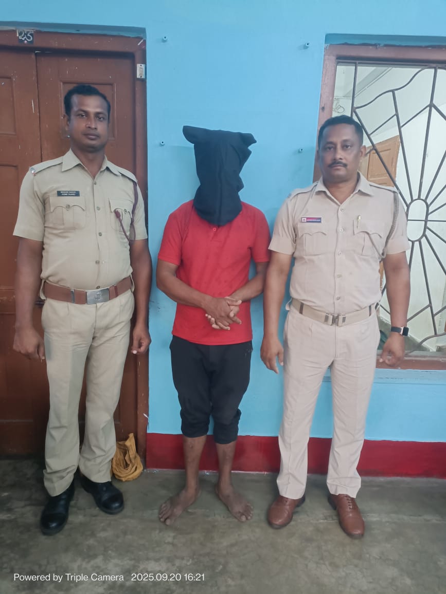 ସ୍କୁଟି ଡ଼ିକିରୁ ଚୋରି ଅଭିଯୋଗ, ସିଂହଦ୍ୱାର ଥାନା ଦ୍ୱାରା ଜଣେ ଗିରଫ 