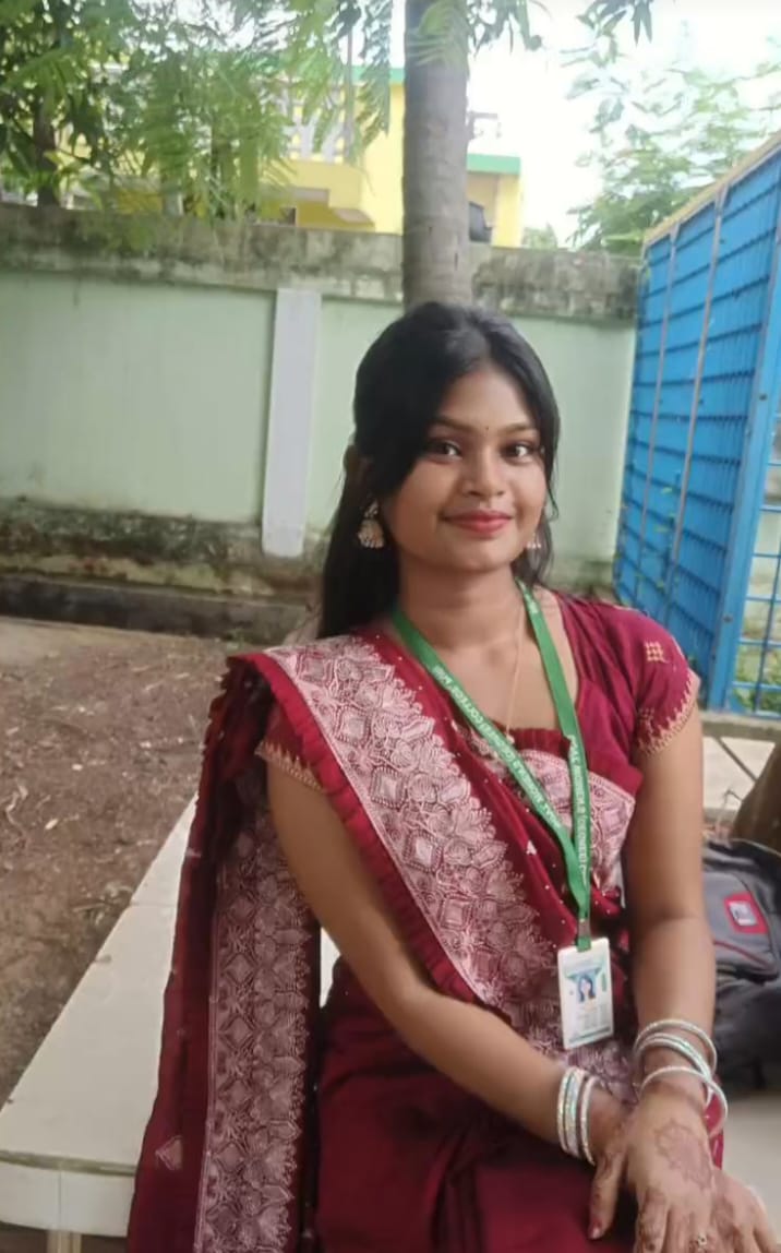 ରେଳ ଧାରଣରୁ ଛାତ୍ରୀଙ୍କ ମୃତଦେହ ଜିଆରପି ଦ୍ୱାରା ଜବତ, ମୃତ୍ୟୁକୁ ନେଇ ସନ୍ଦେହ, ହତ୍ୟା ନେଇ ପରିବାର ପକ୍ଷରୁ ଅଭିଯୋଗ 