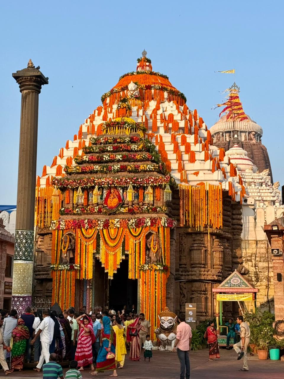 ମାରପିଟ ଓ ଶ୍ରୀମନ୍ଦିର ପରିସରରେ ଡାଲ୍ଡ଼ା ଘିଅ ବ୍ୟବହାର କରିବାକୁ ପ୍ରରୋଚନା ଘଟଣାରେ ତିନି ସେବାୟତ ନିଲମ୍ବିତ