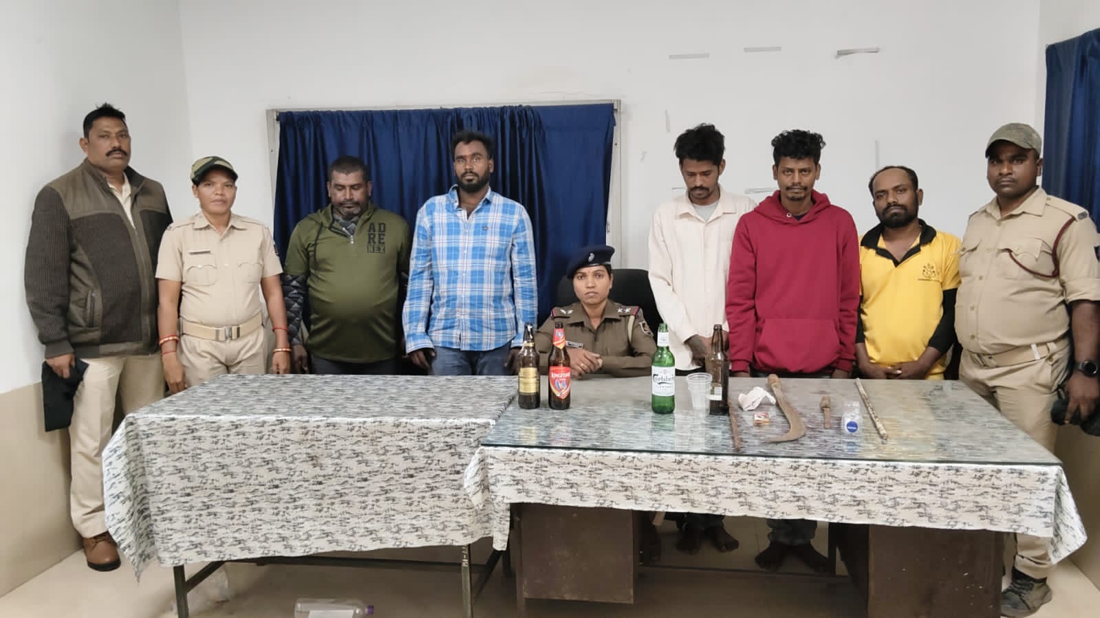 ଡକାୟତି ଯୋଜନା ପଣ୍ଡ, ୫ ଗିରଫ