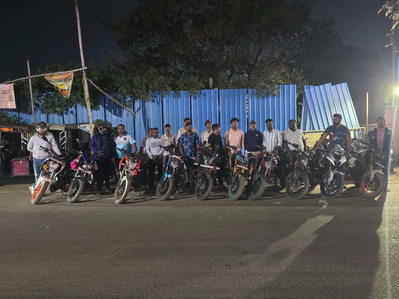 ୫୨ ବାଇକ ଚାଳକଙ୍କୁ ଜରିମାନା