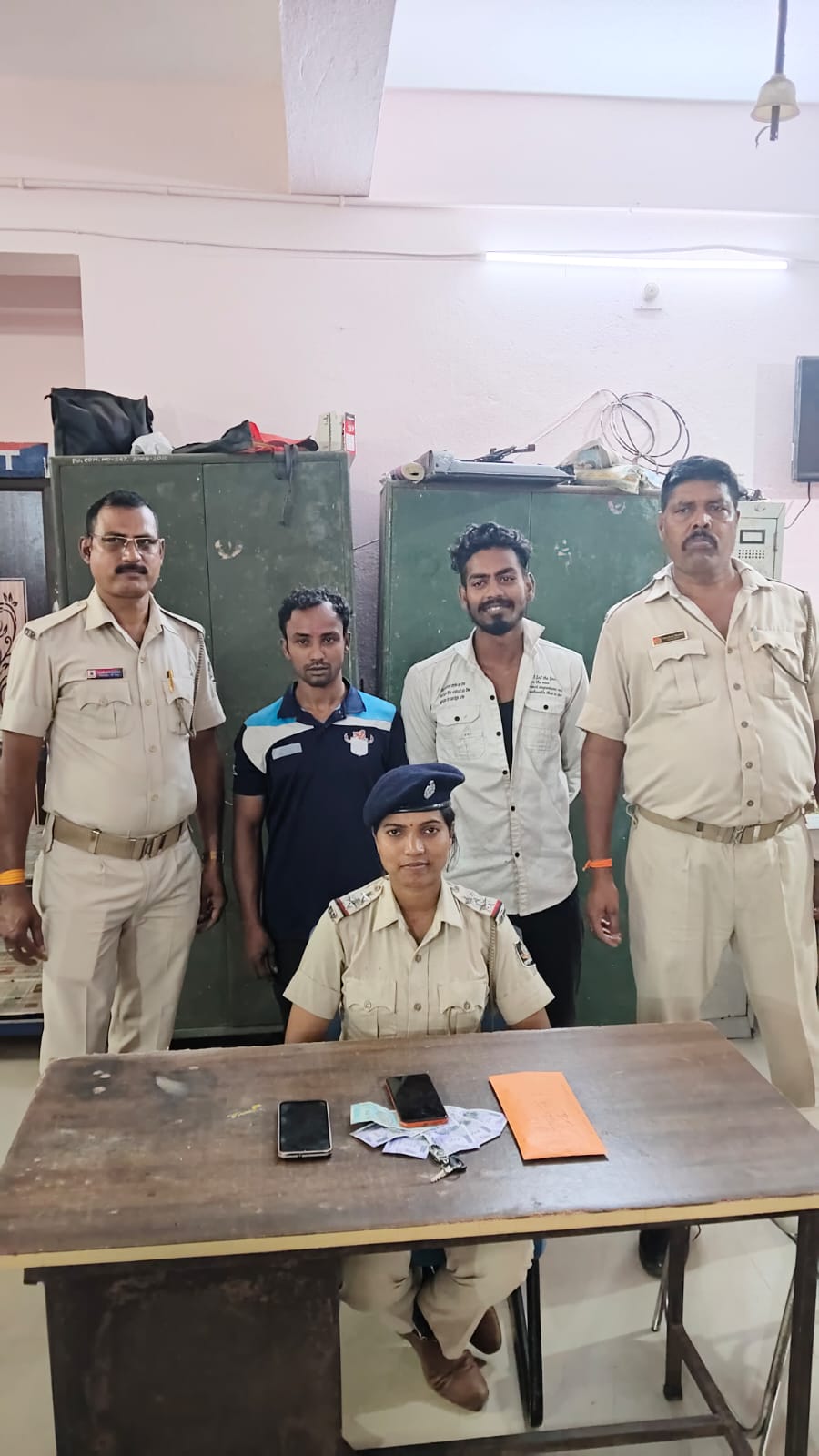 ବ୍ରାଉନସୁଗାର ଜବତ, ୨ ଗିରଫ 