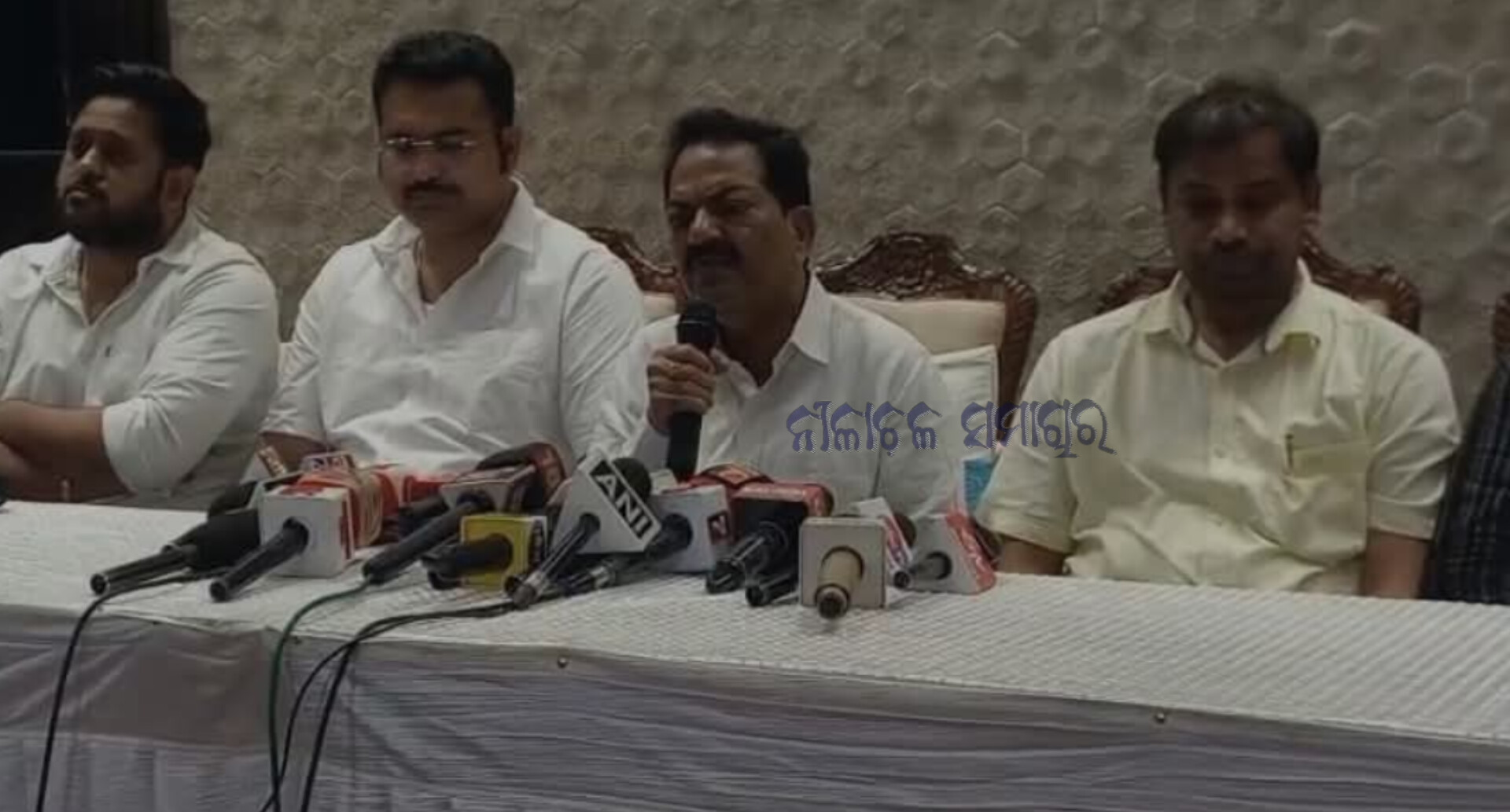 ବଳଙ୍ଗା ପୀଡ଼ିତାଙ୍କ ମୃତ୍ୟୁ ଘଟଣାରେ ବିଜେଡିର ପୁରୀ ବନ୍ଦ ଡାକରା,ଆସନ୍ତା ୭ ତାରିଖରେ ୬ ଘଣ୍ଟିଆ ପୁରୀ ବନ୍ଦ