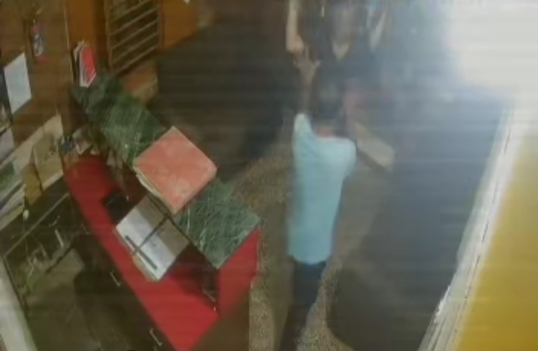 ହୋଟେଲ ଭିତରେ ବାଡଗ୍ରାହୀଙ୍କ ପୁଅଙ୍କ ଦାଦାଗିରି, ସୁରକ୍ଷାକର୍ମୀ ଓ ହୋଟେଲ କର୍ମଚାରୀଙ୍କୁ ମରଣାନ୍ତକ ଆକ୍ରମଣ