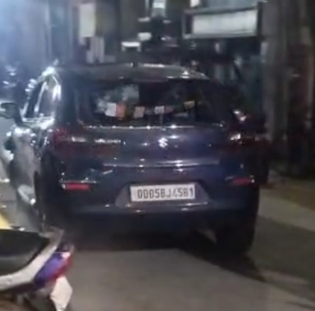 ସିରିଜ୍ ଦୁର୍ଘଟଣା। ଦୁର୍ଘଟଣା ଘଟାଇଥିବା ଗୋଟିଏ ଗାଡି 