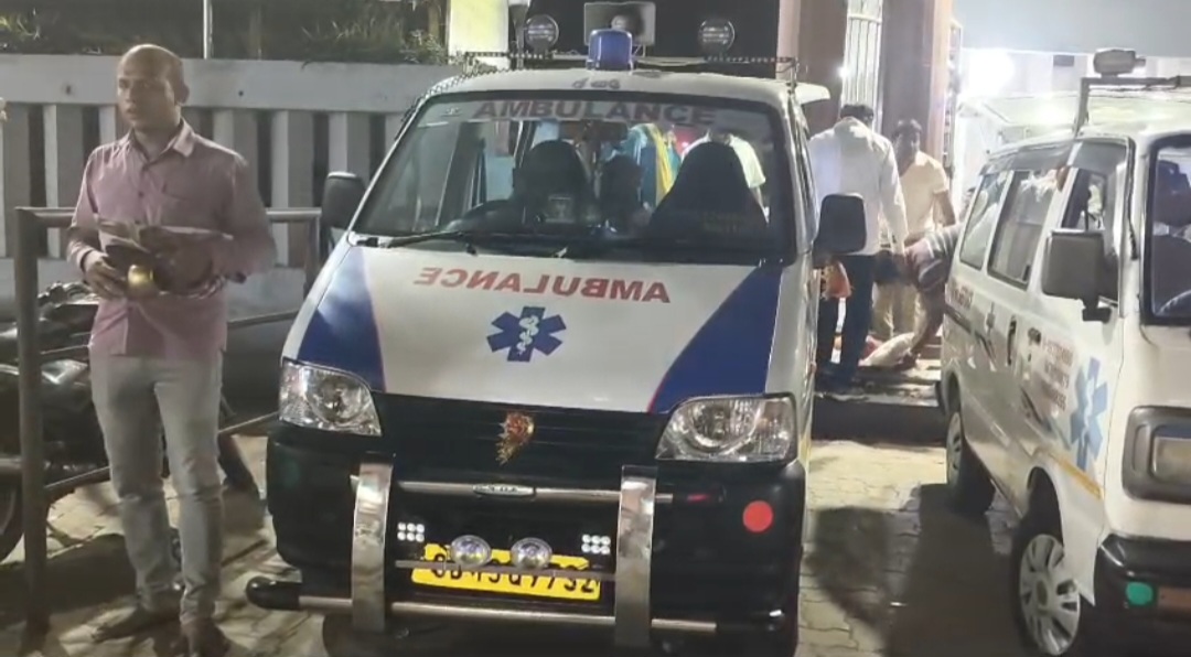 ସ୍ୱର୍ଗଦ୍ୱାରରେ ଜଣେ ମୃତକଙ୍କ ଶବ ସତ୍କାରକୁ ନେଇ ବିବାଦ ସୃଷ୍ଟି ହୋଇଛି।